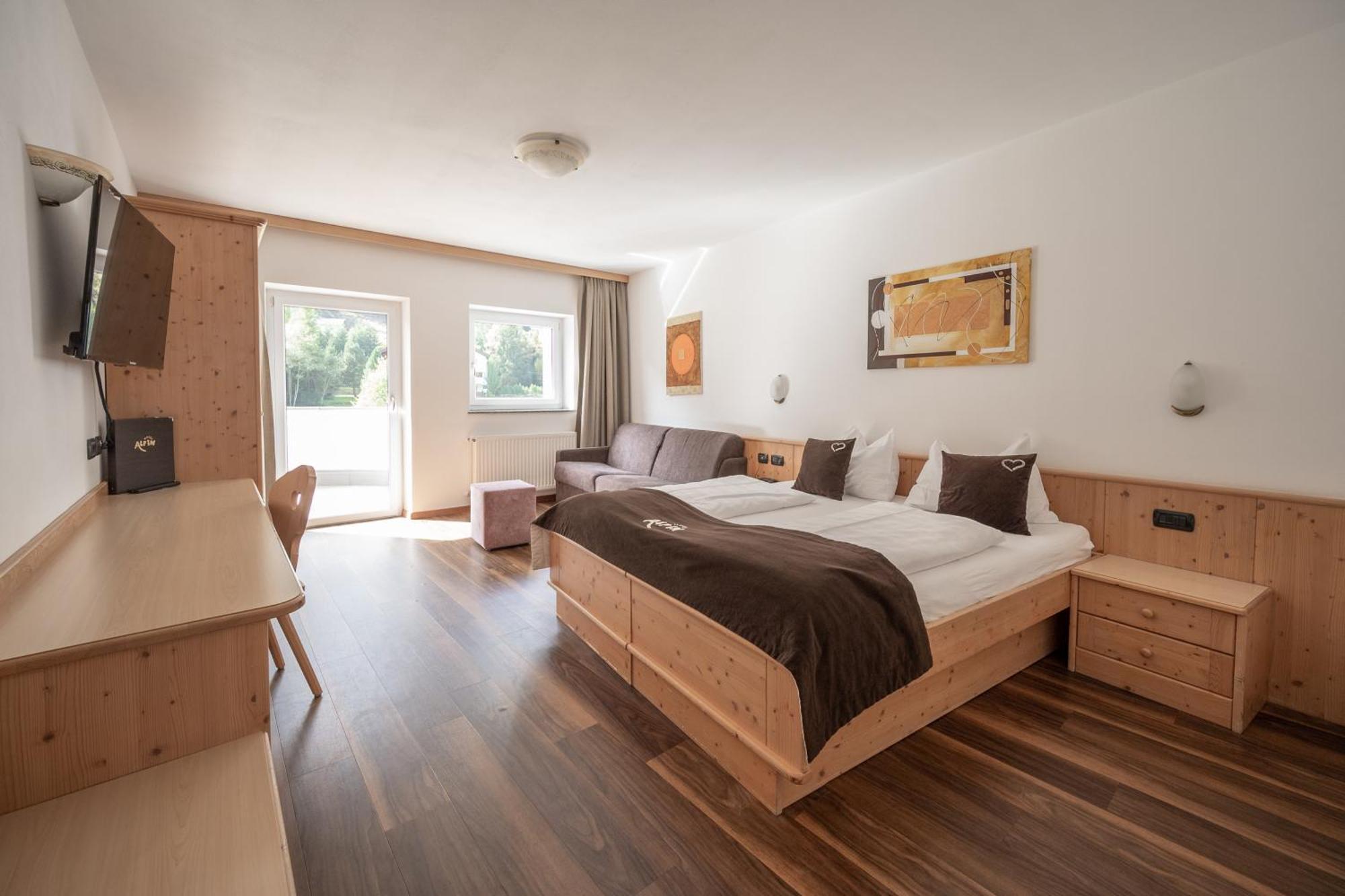 Hotel Alpin Colle Isarco Luaran gambar