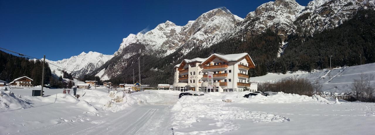 Hotel Alpin Colle Isarco Luaran gambar
